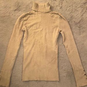 Turtle neck top